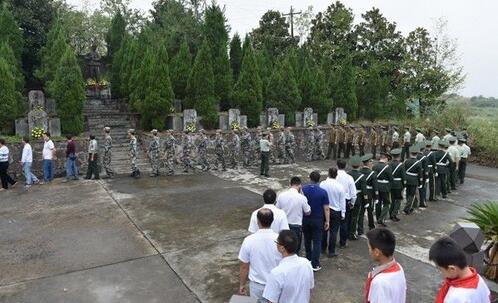 全国第四个烈士纪念日 松桃举行公祭活动缅怀先烈