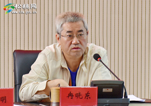 松桃召开县委常委(扩大)会安排部署安全维稳脱贫攻坚环保工作