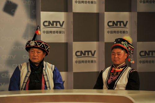 “爸爸,我们埋怨您,但我们敬爱您!”