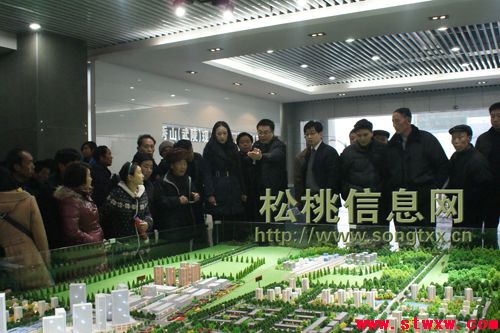 我县组团赴秀山、酉阳新型工业园区参观考察