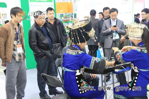 发展现代农业·推进特色产业·提升品牌形象