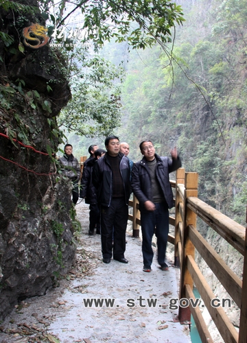 唐永明到马槽河大峡谷考察调研文化旅游产业