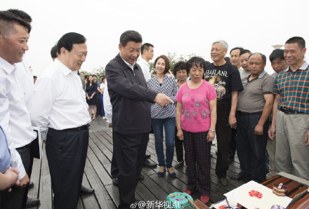 习近平考察杭州高新企业 谈爱护高端尖子人才